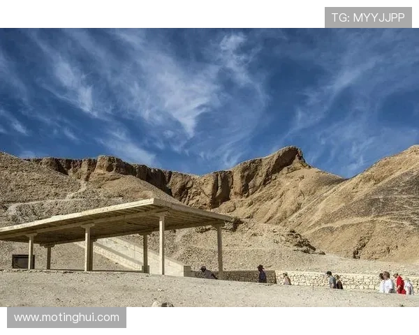 盗墓笔记第二季：迷雾重重揭开古墓神秘面纱探寻失落的历史与未解之谜